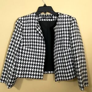 Karl Lagerfeld Beautiful Black & White Classic Jacket excellent condition,SizeS